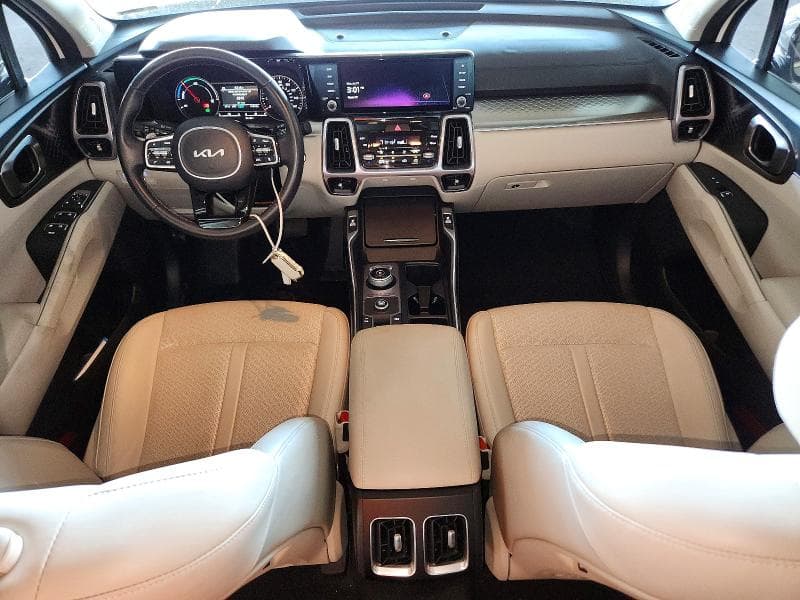 2023 KIA SORENTO EX 8