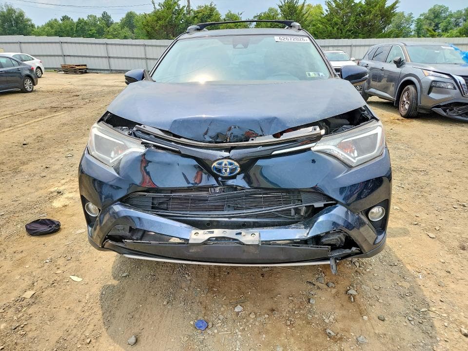 2018 TOYOTA RAV4 HYBRID XLE 5