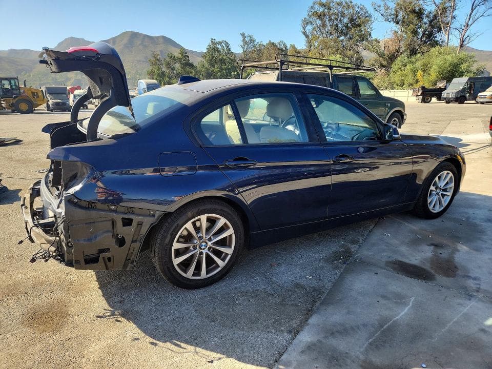 2017 BMW 320 I 3