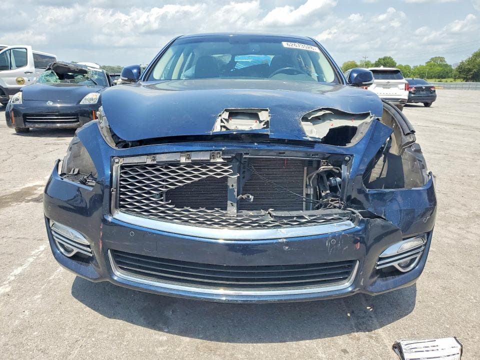 2019 INFINITI Q70 3.7 LUXE 5