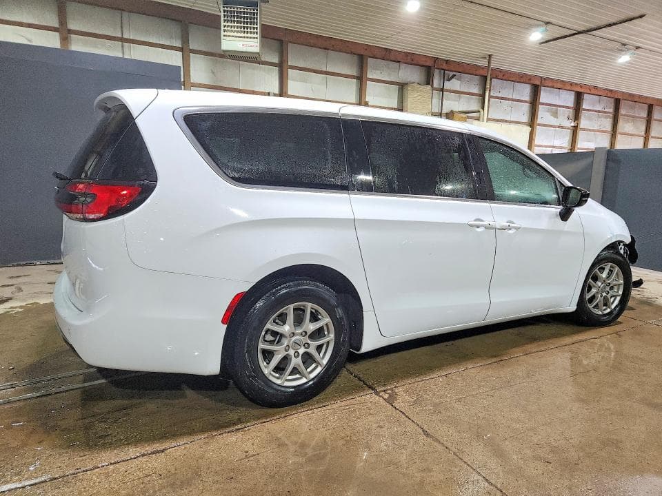 2025 CHRYSLER PACIFICA SELECT 3