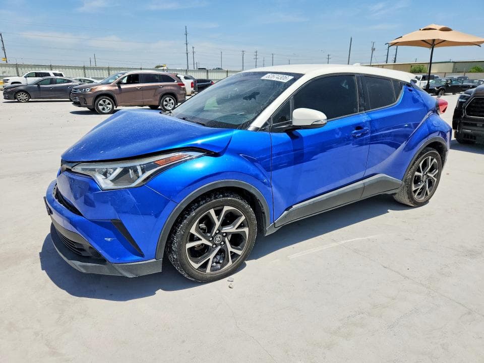 2018 TOYOTA C-HR XLE - 1
