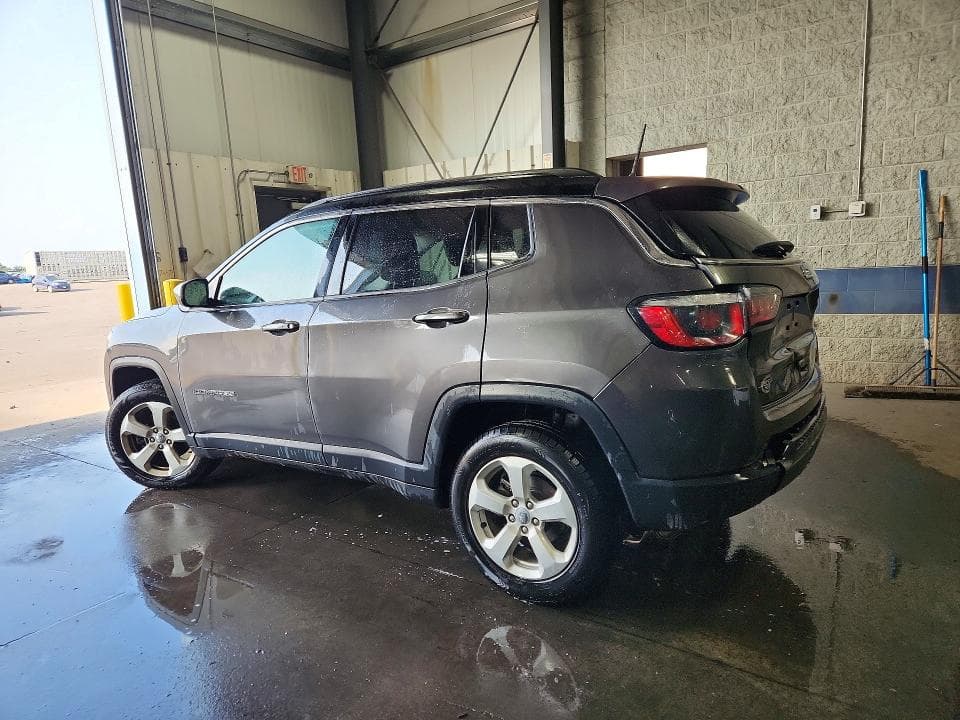 2018 JEEP COMPASS LATITUDE 2