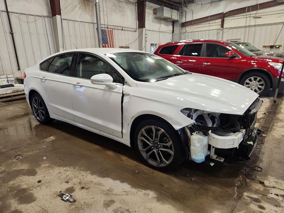 2017 FORD FUSION SE 4