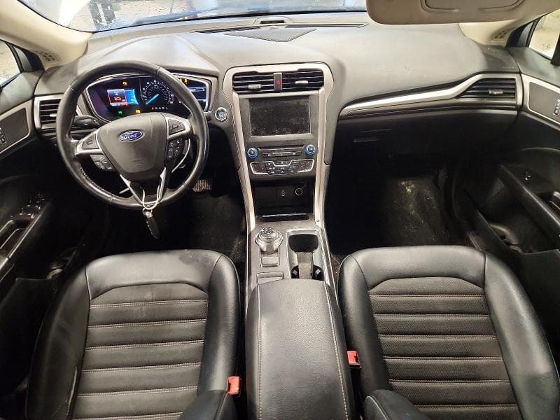 2017 FORD FUSION SE 8