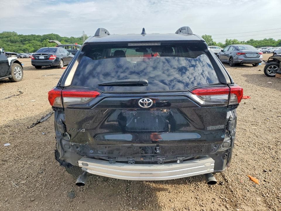 2020 TOYOTA RAV4 ADVENTURE 6