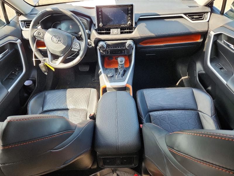 2020 TOYOTA RAV4 ADVENTURE 8