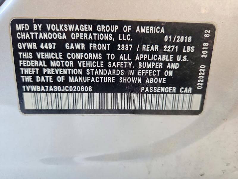2018 VOLKSWAGEN PASSAT SE 12