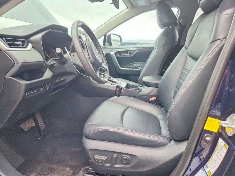 2019 TOYOTA RAV4 XLE PREMIUM 7