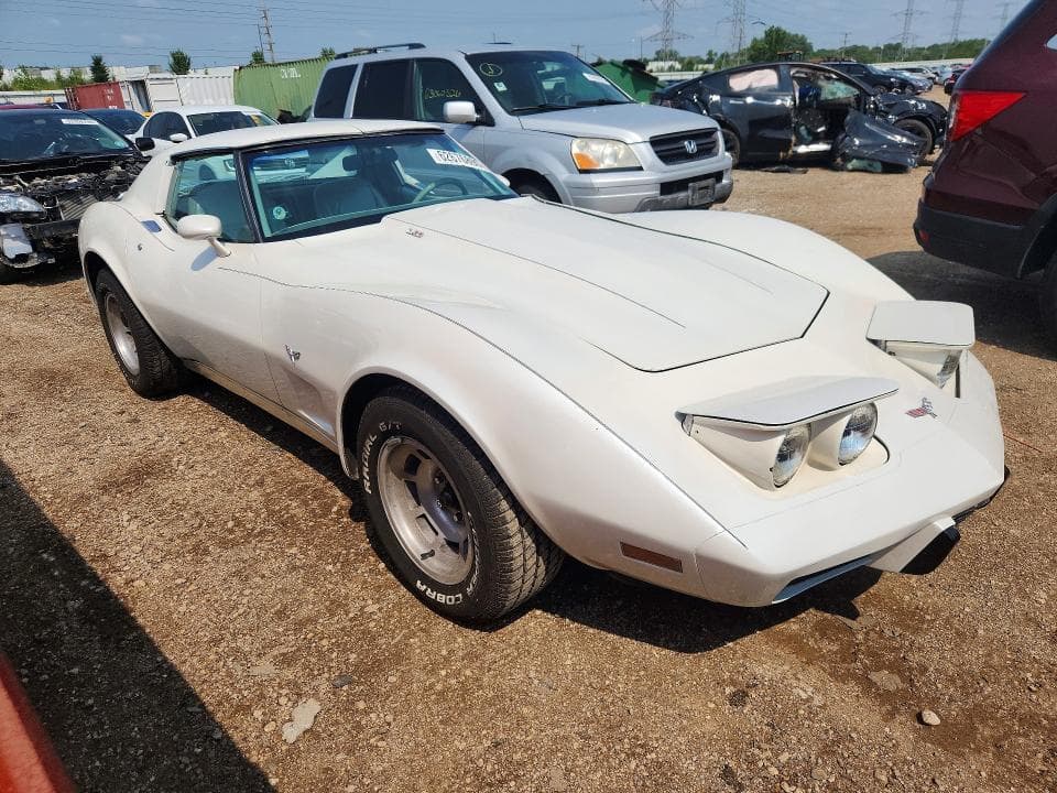 1977 CHEVROLET CORVETTE 4