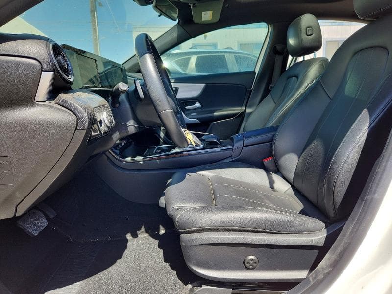 2019 MERCEDES-BENZ A 220 7