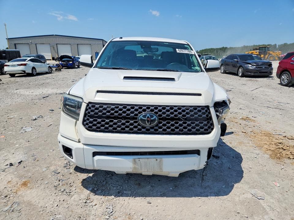 2018 TOYOTA TUNDRA CREWMAX SR5 5