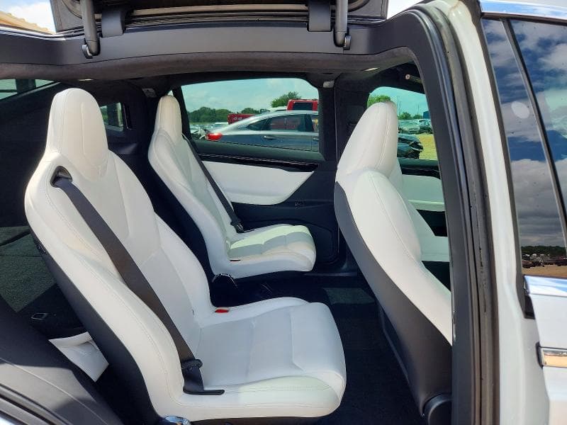 2020 TESLA MODEL X 11