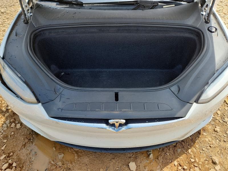 2020 TESLA MODEL X 12
