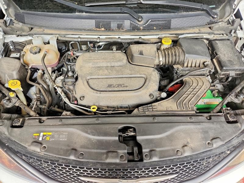 2023 CHRYSLER VOYAGER LX 12
