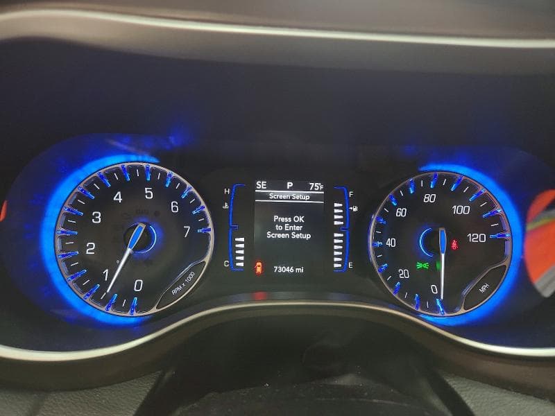 2023 CHRYSLER VOYAGER LX 9