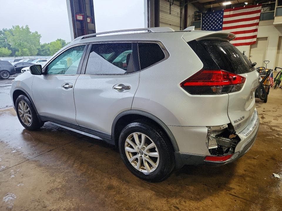 2017 NISSAN ROGUE SV 2