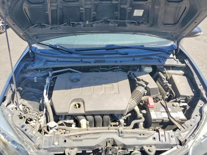 2019 TOYOTA COROLLA XSE 11