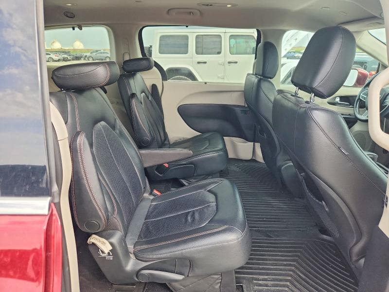 2020 CHRYSLER PACIFICA TOURING L 11