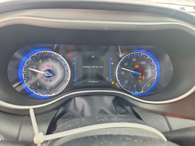 2020 CHRYSLER PACIFICA TOURING L 9