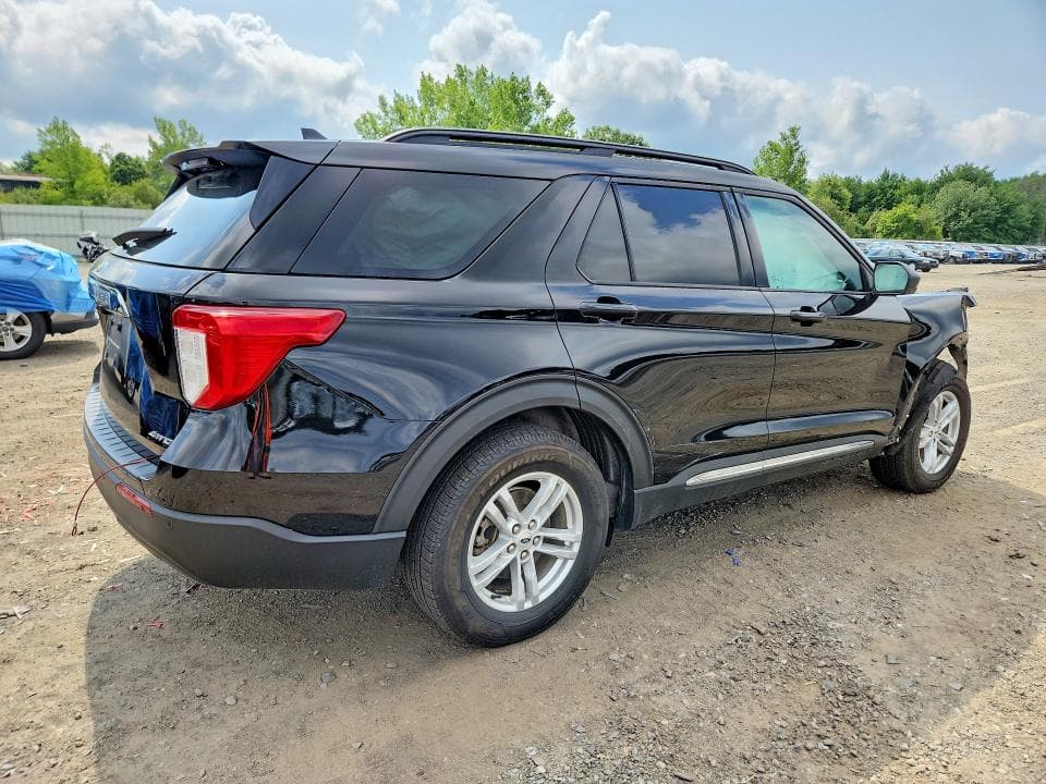 2021 FORD EXPLORER XLT 3