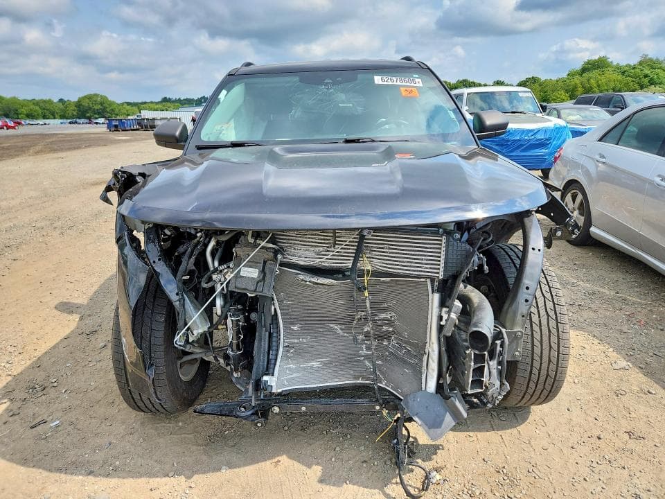 2021 FORD EXPLORER XLT 5