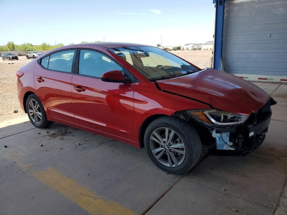 2017 HYUNDAI ELANTRA SE 4