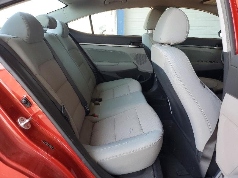 2017 HYUNDAI ELANTRA SE 10