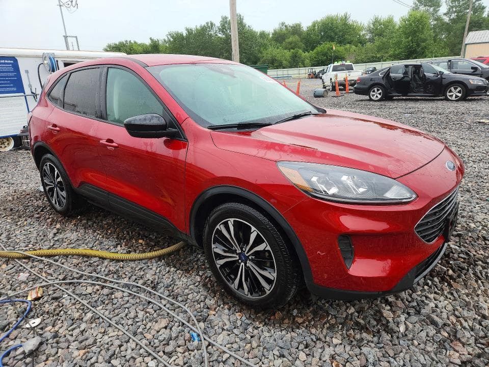 2022 FORD ESCAPE SE 4