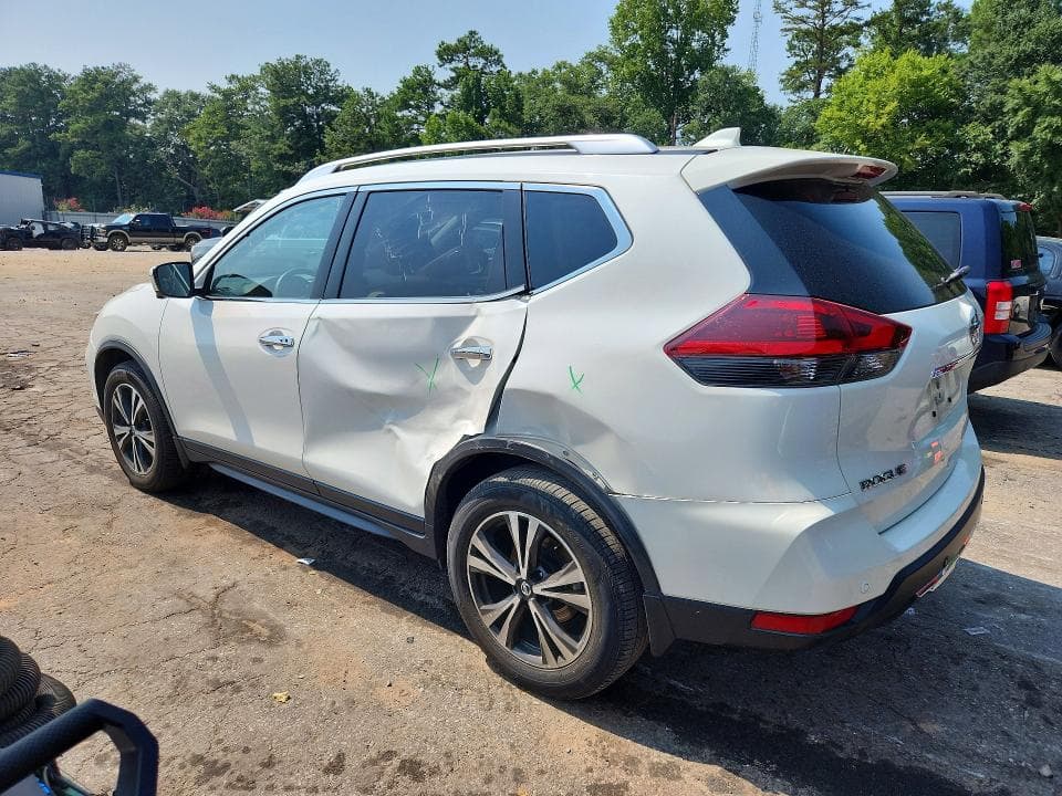 2020 NISSAN ROGUE SV 2