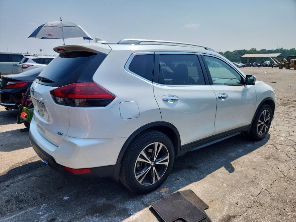 2020 NISSAN ROGUE SV 3