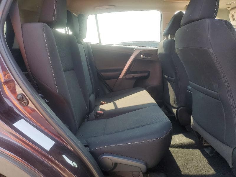 2018 TOYOTA RAV4 XLE 11