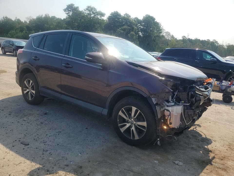 2018 TOYOTA RAV4 XLE 4