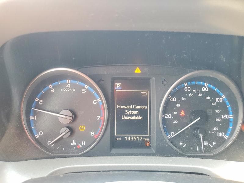 2018 TOYOTA RAV4 XLE 9