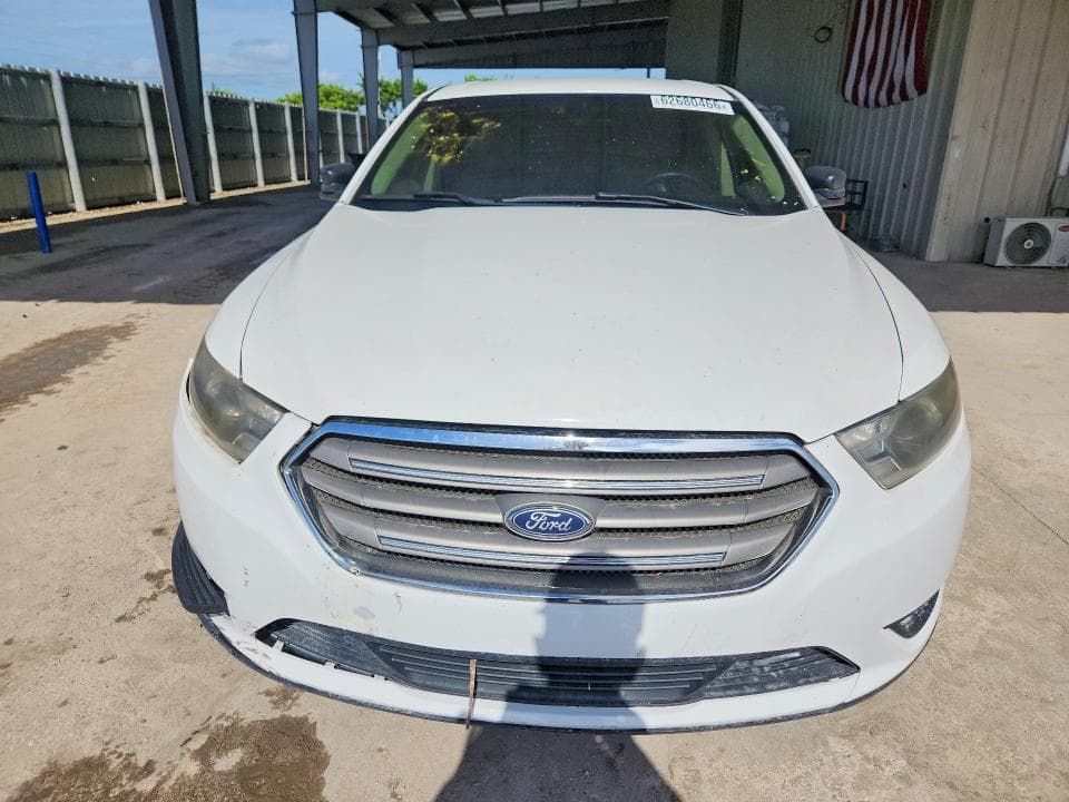 2019 FORD TAURUS SE 5