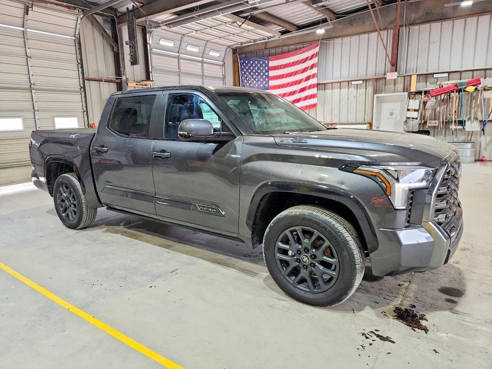 2026 TOYOTA TUNDRA PLATINUM HV 4