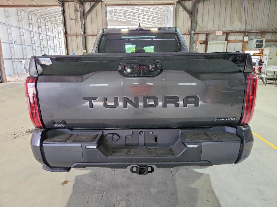2026 TOYOTA TUNDRA PLATINUM HV 6