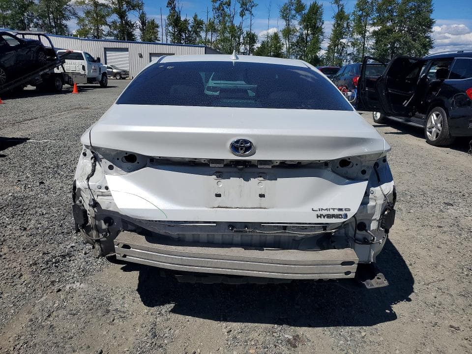 2020 TOYOTA AVALON LIMITED 6