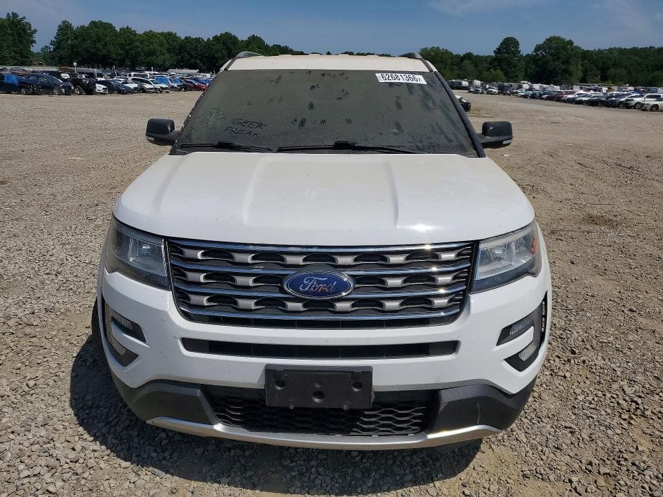 2017 FORD EXPLORER XLT 5