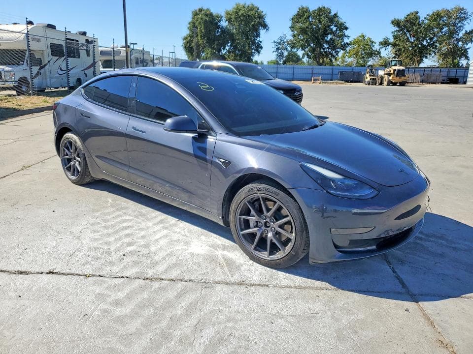 2022 TESLA MODEL 3 4