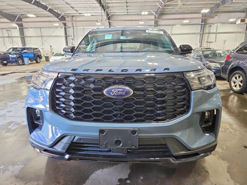 2025 FORD EXPLORER ST-LINE 5