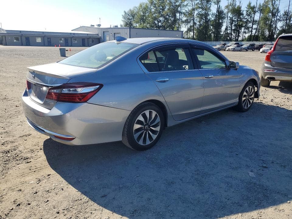 2017 HONDA ACCORD HYBRID 3