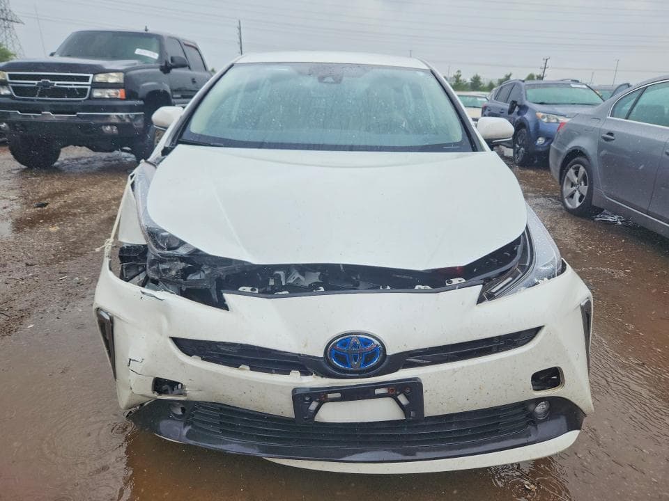 2019 TOYOTA PRIUS XLE AWD-E 5