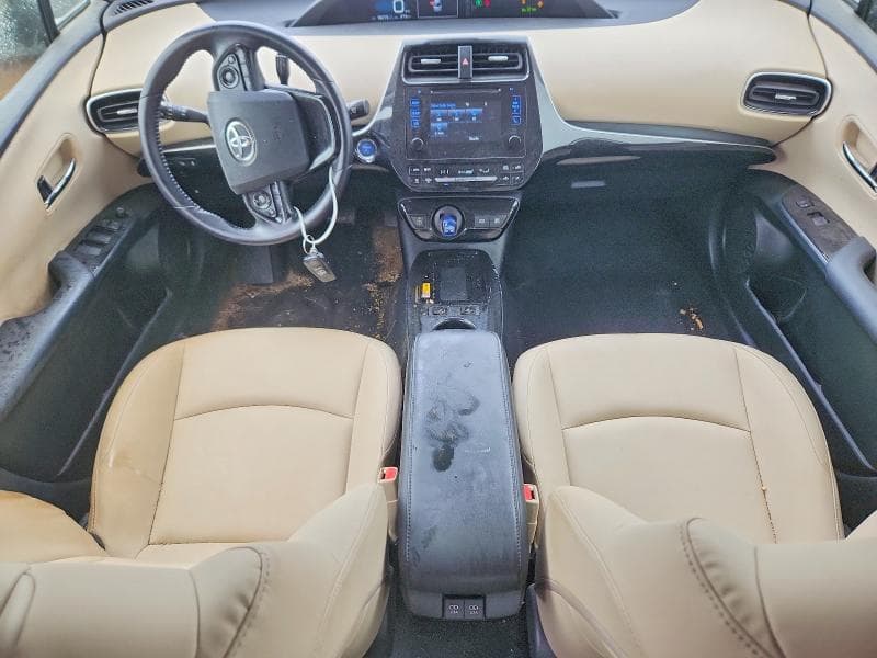 2019 TOYOTA PRIUS XLE AWD-E 8