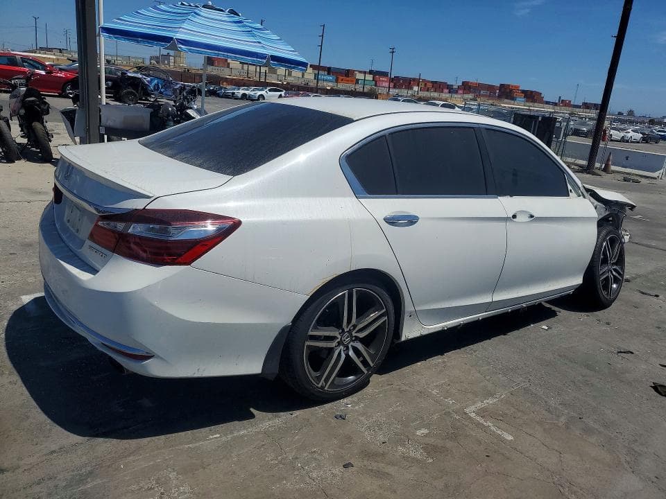 2017 HONDA ACCORD SPORT 3