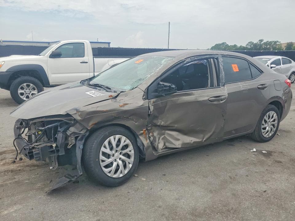 2019 TOYOTA COROLLA LE - 1