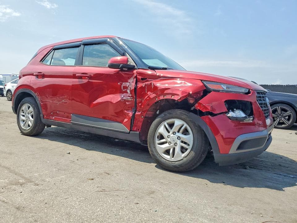 2021 HYUNDAI VENUE SE 4