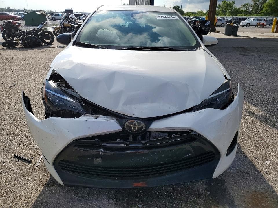 2018 TOYOTA COROLLA LE 5