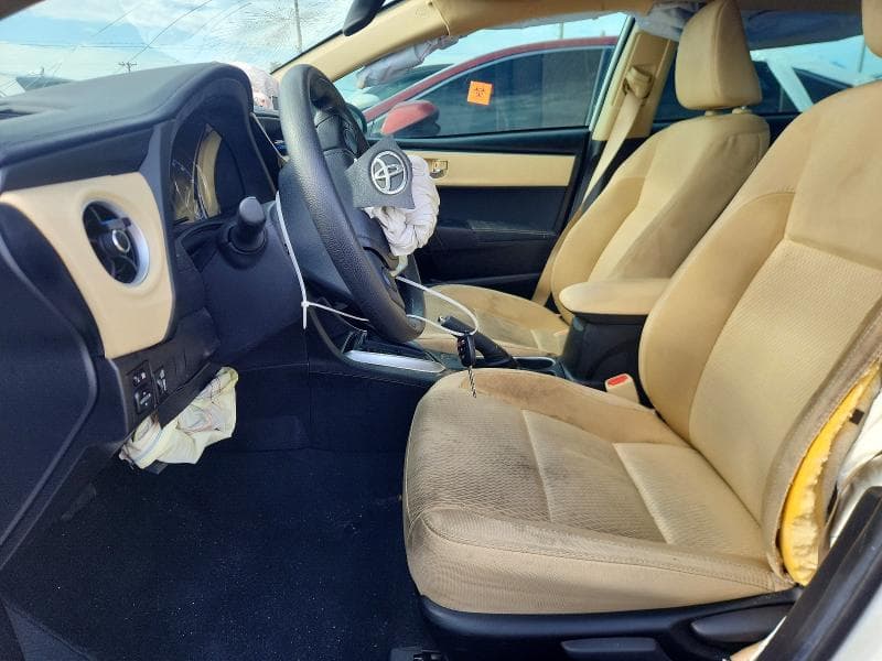 2018 TOYOTA COROLLA LE 7
