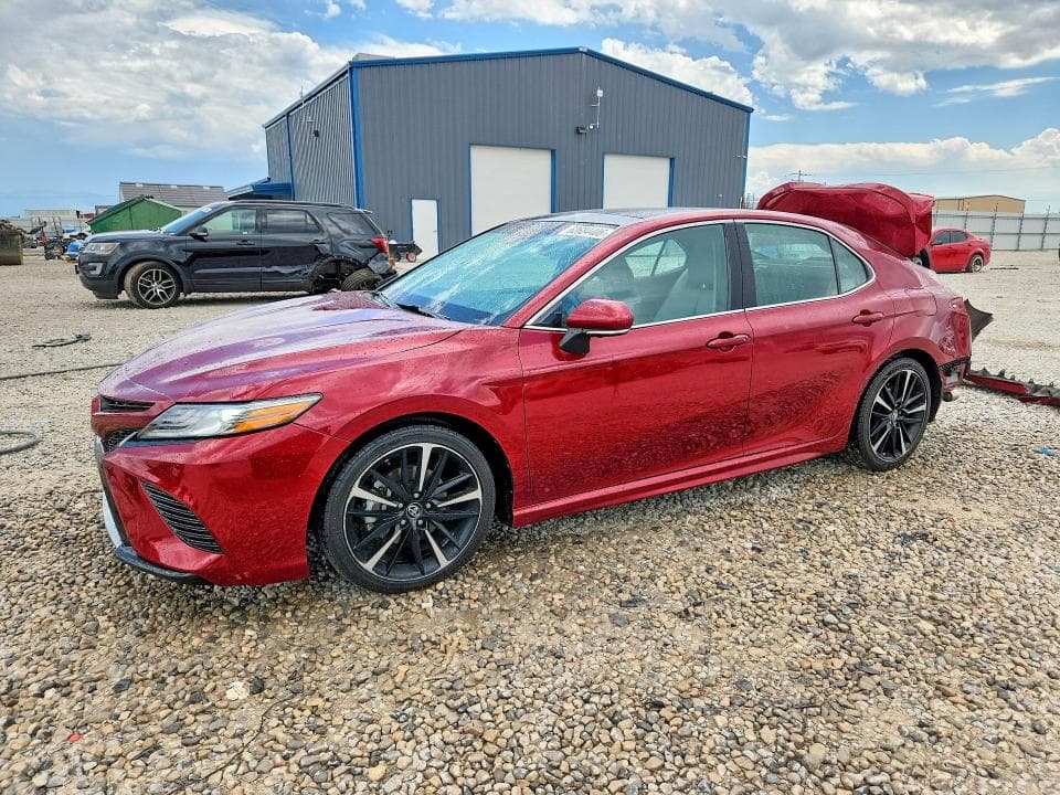 2018 TOYOTA CAMRY XSE V6 - 1